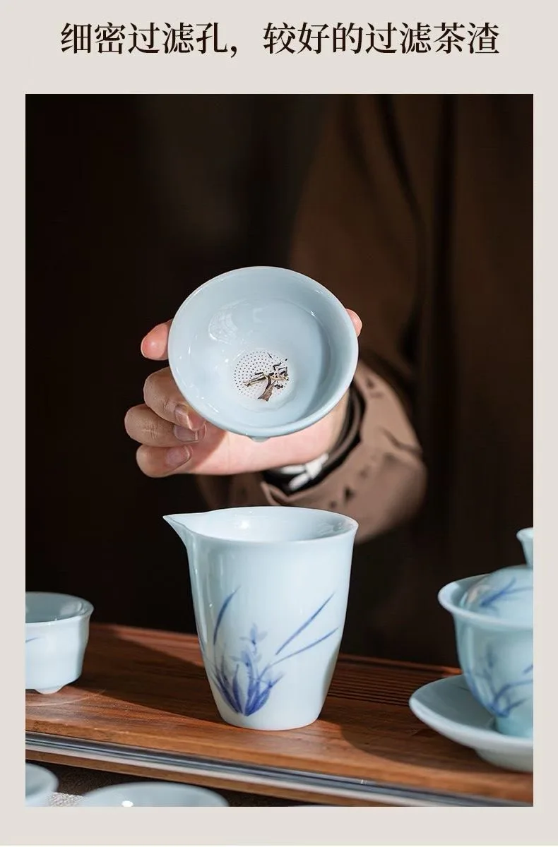 围炉煮茶，暖的是人情。